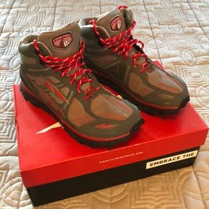 Altra Lone Peak MDM 3.5 - Worn Once